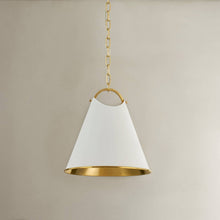Load image into Gallery viewer, Burnbay Pendant Light in Detail.