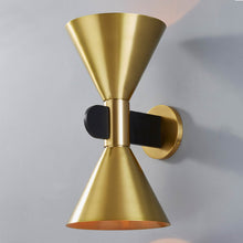 Load image into Gallery viewer, Cranston Wall Light in Detail.