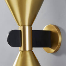 Load image into Gallery viewer, Cranston Wall Light in Detail.