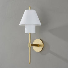 Load image into Gallery viewer, Glenmoore Wall Light in Detail.