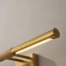 Load image into Gallery viewer, Halstead LED Picture Light in Detail.