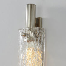 Load image into Gallery viewer, Harwich Wall Light in Detail.