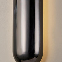 Load image into Gallery viewer, Wheeler LED Wall Light in Detail.