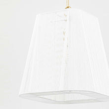 Load image into Gallery viewer, Verona Beach Pendant Light in Detail.