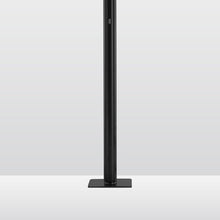 Load image into Gallery viewer, Ilio LED Floor Lamp in Detail.