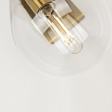 Load image into Gallery viewer, Ivy LED Wall Light in Detail.