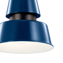 Load image into Gallery viewer, Lozano Outdoor Pendant Light in Detail.