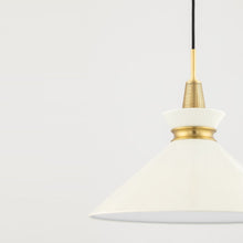 Load image into Gallery viewer, Kiki Pendant Light Detail.
