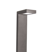 Load image into Gallery viewer, Ledge LED Path Light in Detail.