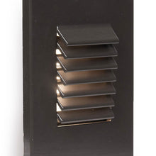 Load image into Gallery viewer, LEDme Vertical Louvered LED Step and Wall Light in Detail.