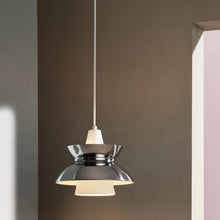 Load image into Gallery viewer, Doo-Wop Pendant Light in Detail.