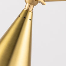 Load image into Gallery viewer, Lupe Table Lamp Detail.
