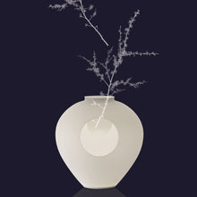 Load image into Gallery viewer, Madre LED Table Lamp - Exhibition.