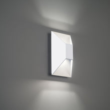 Load image into Gallery viewer, Maglev Outdoor LED Wall Light in Detail.