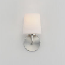Load image into Gallery viewer, Bristol Bath Wall Light in Detail.