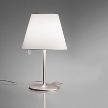 Load image into Gallery viewer, Melampo Table Lamp in Detail.