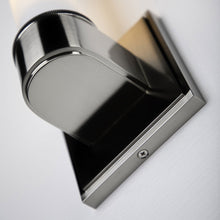 Load image into Gallery viewer, Mill Valley Bath Wall Light in Detail.