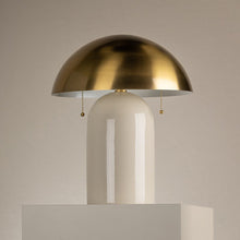 Load image into Gallery viewer, Gaia Table Lamp in Detail.
