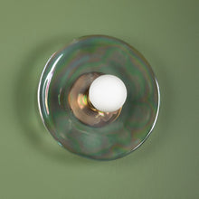 Load image into Gallery viewer, Giada Wall Light in Detail.
