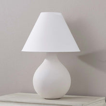 Load image into Gallery viewer, Helena Table Lamp in Detail.
