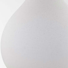 Load image into Gallery viewer, Helena Table Lamp in Detail.