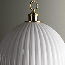 Load image into Gallery viewer, Haisley Pendant Light in Detail.