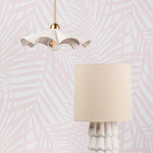 Load image into Gallery viewer, Maisie Pendant Light in Detail.