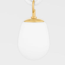 Load image into Gallery viewer, Marina Wall Light in Detail.