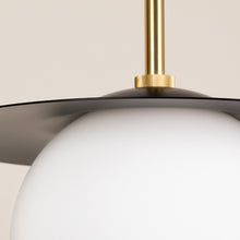 Load image into Gallery viewer, Marlene Pendant Light in Detail.