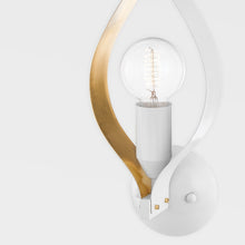 Load image into Gallery viewer, Nala Wall Light in Detail.