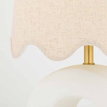 Load image into Gallery viewer, Roshani Table Light in Detail.