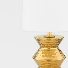 Load image into Gallery viewer, Zoe Table Lamp in Detail.