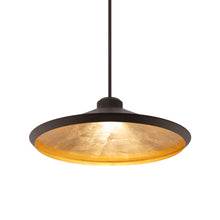Load image into Gallery viewer, Alfa LED Pendant Light in Detail.