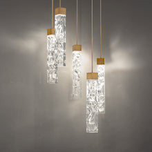 Load image into Gallery viewer, Minx LED Multi Light Pendant Light in Detail.