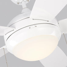 Load image into Gallery viewer, Discus Outdoor LED Ceiling Fan in Detail.