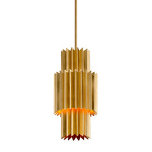 Load image into Gallery viewer, Moxy Pendant Light in Detail.