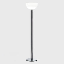 Load image into Gallery viewer, AM2C Floor Lamp in Detail.