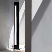 Load image into Gallery viewer, Ara LED Floor Lamp in Detail.