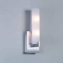 Load image into Gallery viewer, Elf1 Bath Wall Light in Detail.