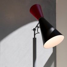 Load image into Gallery viewer, Parliament Floor Lamp in Detail.