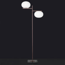 Load image into Gallery viewer, Alba Floor Lamp in Detail.