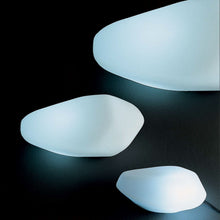 Load image into Gallery viewer, Stone Outdoor Lamp in Detail.