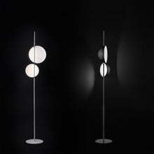 Load image into Gallery viewer, Superluna LED Floor Lamp in Detail.
