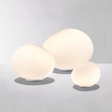 Load image into Gallery viewer, Poly Gregg Table Lamp in - Additional image.