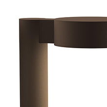 Load image into Gallery viewer, Reals Plate Cap LED Bollard in Detail.