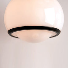 Load image into Gallery viewer, Reese Pendant Light Detail.