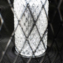 Load image into Gallery viewer, Kodo LED Pendant Light in Detail.
