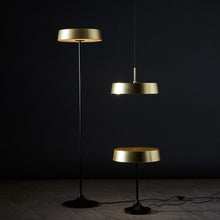 Load image into Gallery viewer, China Table Lamp in Detail.