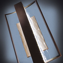 Load image into Gallery viewer, Sidelight Outdoor LED Wall Light Detail.