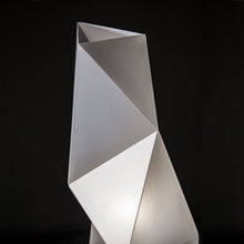 Load image into Gallery viewer, Diamond LED Table Lamp in Detail.
